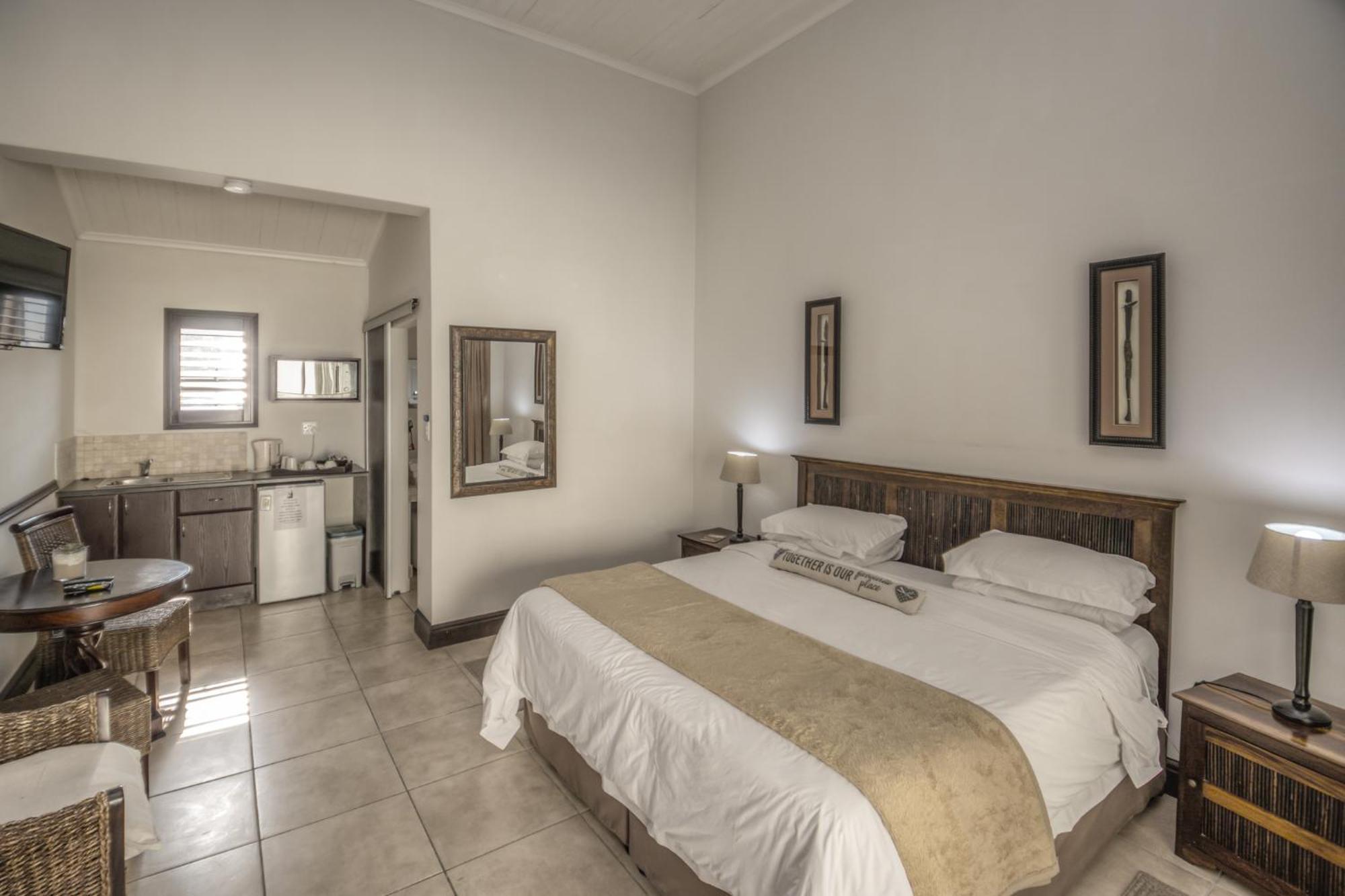 Onse Khaya Lodging And Conferencing พอร์ตเอลิซาเบธ ภายนอก รูปภาพ